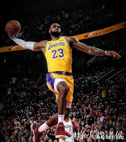 詹姆斯36分钟26分致胜罚球，41岁依旧争冠有望